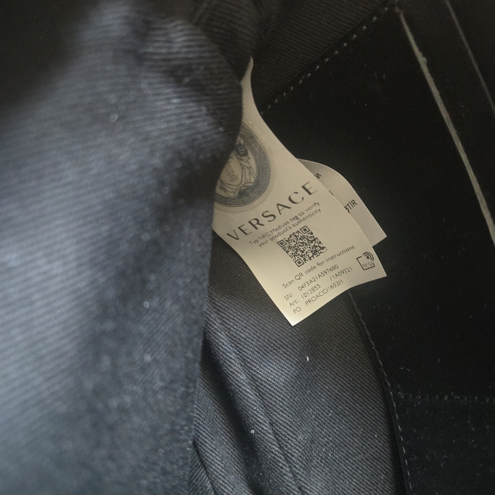 Versace NWT Wristlet Clutch - Picture 16 of 17